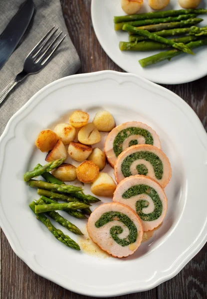 Turkey breasts stuffed with spinach — Stock Photo, Image