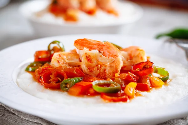Shrimp and Grits — Stock Photo, Image