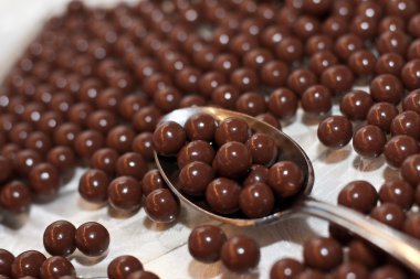 bir plaka üzerinde tatlı şekerleme