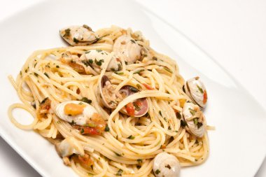 Deniz mahsulleri spagetti