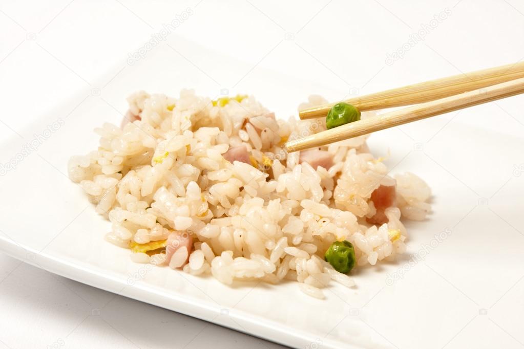 Chinese rice with vegetables and eggs