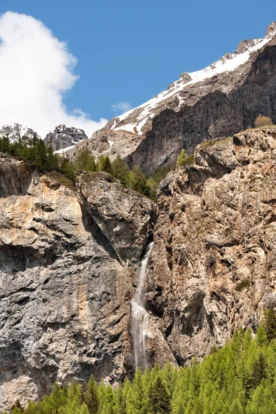 Alpes dans le nord de l'Italie — Photo