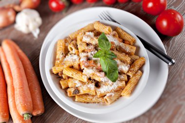 bolognese makarna