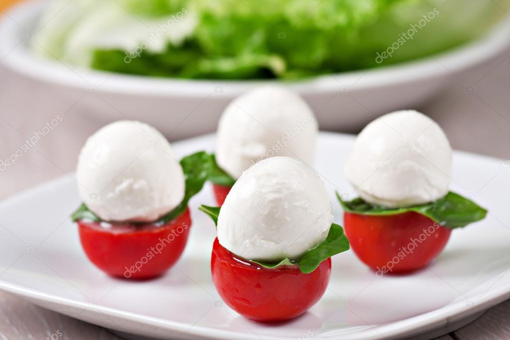 Delicious Caprese salad