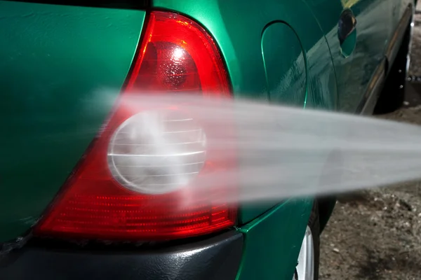 Samochód do czyszczenia z wysokie ciśnienie — Zdjęcie stockowe