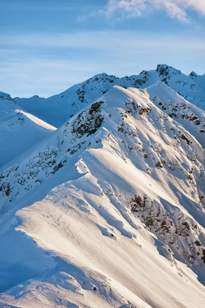 De italienska Alperna i vinter — Stockfoto