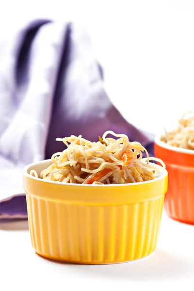 Chinese rice noodles with vegetables — Stock Photo, Image