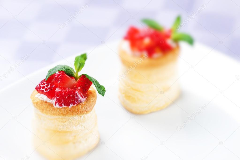 Strawberry Tart with Fresh Cream