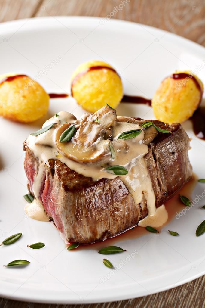 Beef Fillet with mushroom sauce