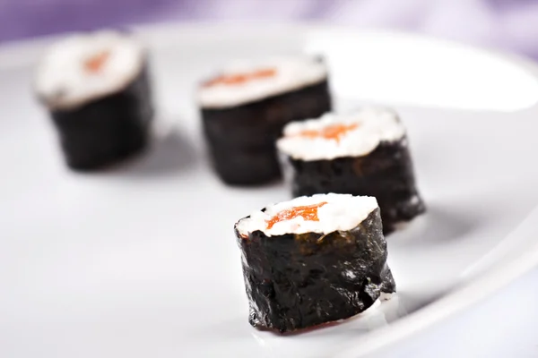 Sabroso sushi fresco — Foto de Stock