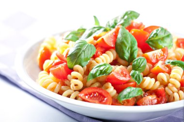 taze domatesli makarna