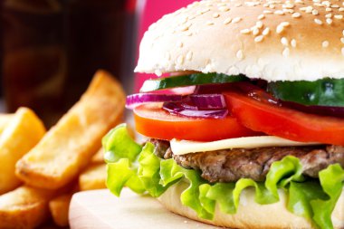 büyük taze hamburger