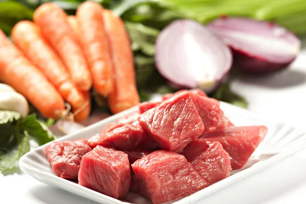 Receita crua do guisado da carne dos ingredientes — Fotografia de Stock