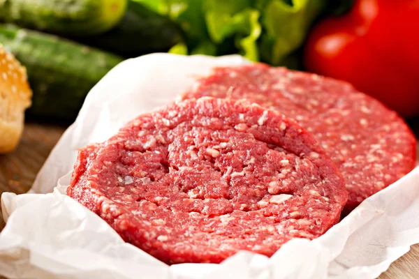 Verschiedene Zutaten für Hamburger — Stockfoto