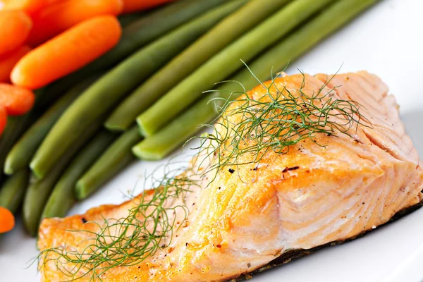 Heerlijke filet van zalm — Stockfoto