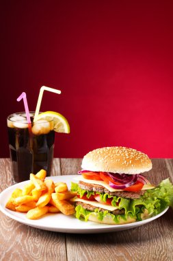 Taze klasik Hamburger