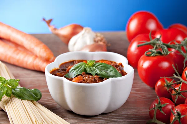 Итальянский болонский соус — стоковое фото