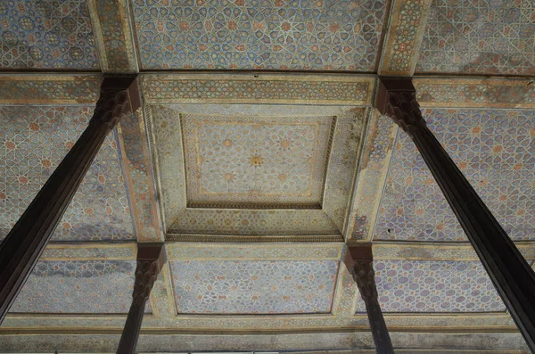 İsfahan, İran- 22 Mart 2017: Şah Abbas Sarayı Müzesi 'nde fotoğraflar