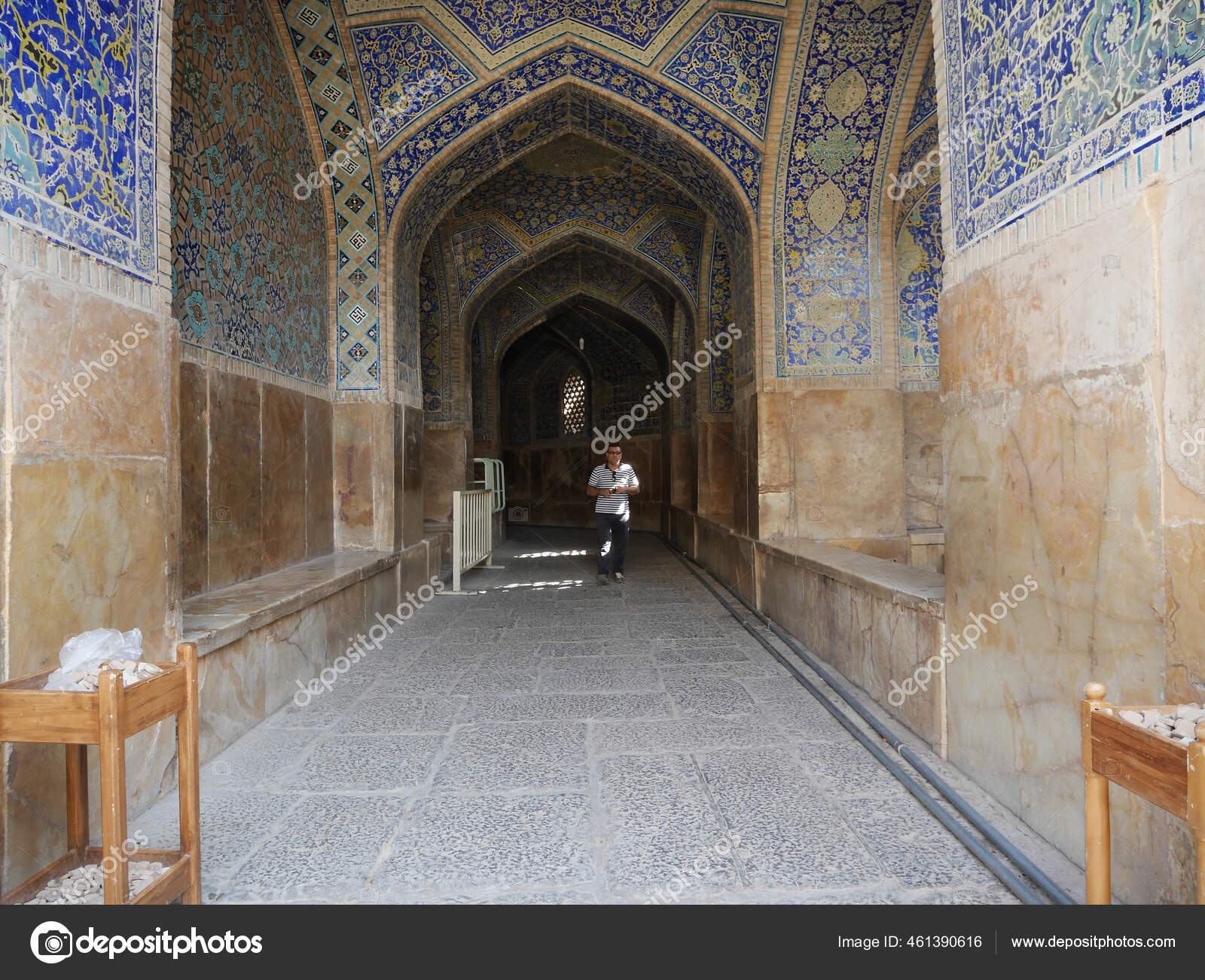 Isfahan Iran Marzo 2016 Fotos Turismo Ciudad Isfahan Foto Editorial De Stock C Micromoh77 461390616