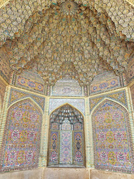 Shiraz Iran Abril 2017 Foto Turística Bela Mousque Cidade Shiraz — Fotografia de Stock