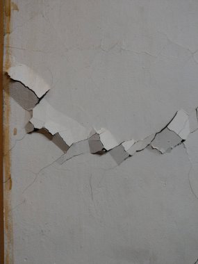 Duvardaki çatlakların yakın plan fotoğrafı