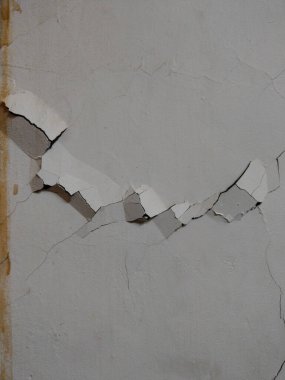 Duvardaki çatlakların yakın plan fotoğrafı