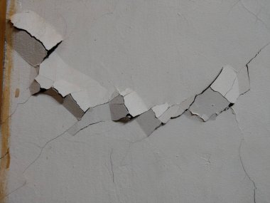 Duvardaki çatlakların yakın plan fotoğrafı