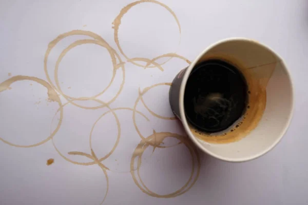 Basra Iraq June 2021 Photo Spill Coffee Cirlcles Paper Cup — Φωτογραφία Αρχείου