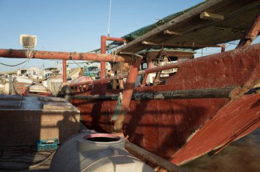 Basra, Irak - 11 Haziran 2021: Basra şehrindeki geleneksel balık pazarının fotoğrafı