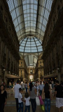 Milan, İtalya - 7 Eylül 2012: Milano şehrinde sorun fotoğrafı