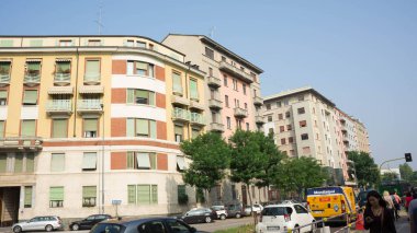 Milan, İtalya - 7 Eylül 2012: Milano şehrinde sorun fotoğrafı