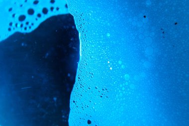 renkli sabun köpüğünün makro fotoğrafı