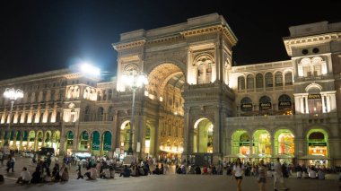 Milan, İtalya - 7 Eylül 2012: Milano şehrinde sorun fotoğrafı