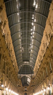 Milan, İtalya - 7 Eylül 2012: Milano şehrinde sorun fotoğrafı