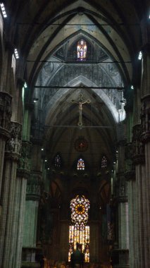Milan, İtalya - 7 Eylül 2012: Milano Katedrali 'nde turizm fotoğrafı