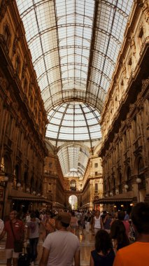 Frankfurt sokaklarında tur fotoğrafları