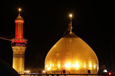 Arbaeen 'deki Karbala şehrindeki İmam Husien tapınağının fotoğrafı.