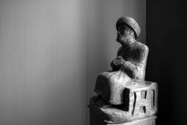 Dhi Qar, Irak - 15 Şubat 2024: Nasiriye 'deki antik Ur Krallığı Müzesi içinde fotoğraf