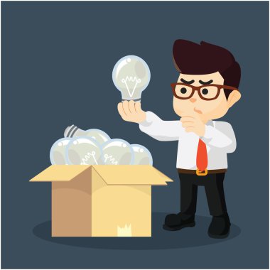 Çocuk iyi bir ampul toplama