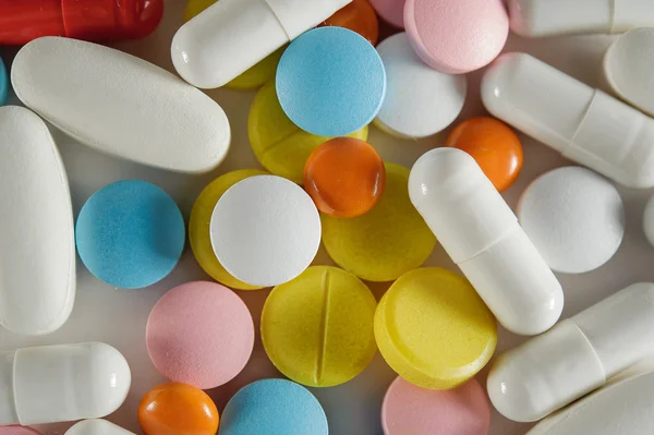Medicines: tablets, capsules and pills closeup — Stock Photo, Image