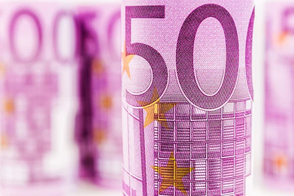 Vista de perto de 500 notas de euro laminadas — Fotografia de Stock