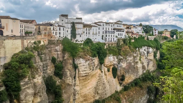 View of buildings over cliff in ronda, spain — Stock Photo, Image