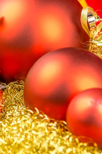 Red christmas balls on gloden background — Stock Photo, Image