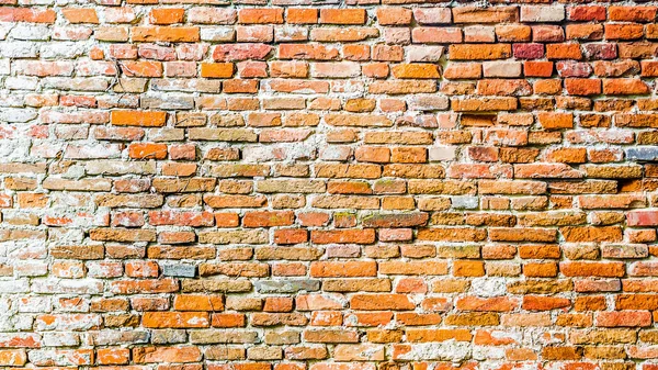 Oude muur gemaakt van bakstenen — Stockfoto