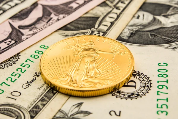 American dollar backed by gold — Stock Photo, Image