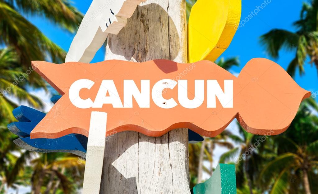 Cancun Welcome Sign