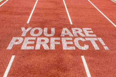 Yolda yazılmış mükemmel vardır