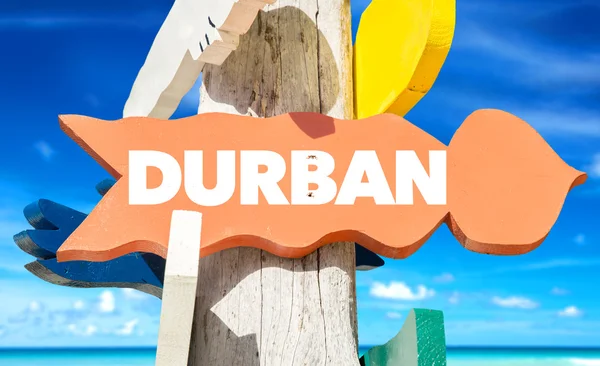 Holzwegweiser aus Durban — Stockfoto