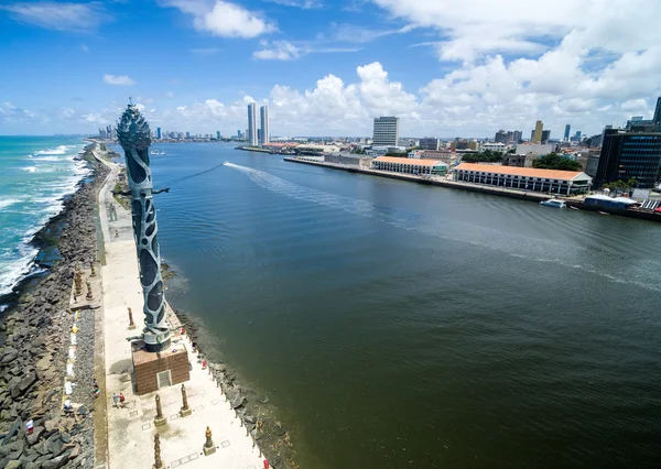 Deck do parque de esculturas em Recife — Fotografia de Stock