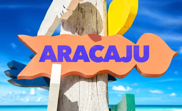 Aracaju signpost with beach — Stock Photo, Image